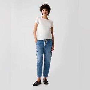 GAP Maternity Full Panel Cargo Easy Jeans
